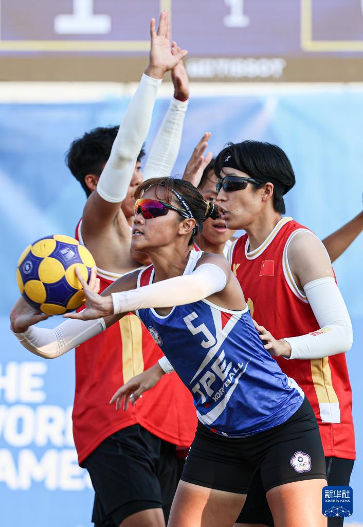 当日, 中国队不敌, AA 当日, 中国队不敌, AA